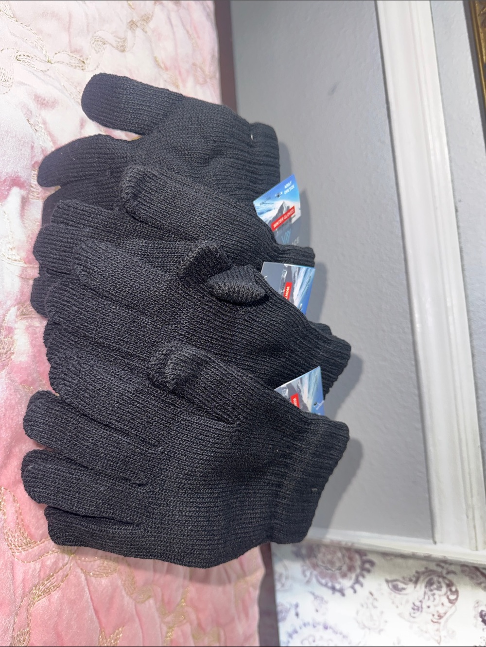 4 Men's Black Knit Winter Gloves — Unbranded Comfort